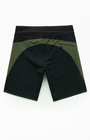 React Mod 10" Boardshorts image number 2