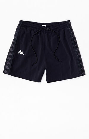 Banda Coney Nylon Active Shorts image number 1