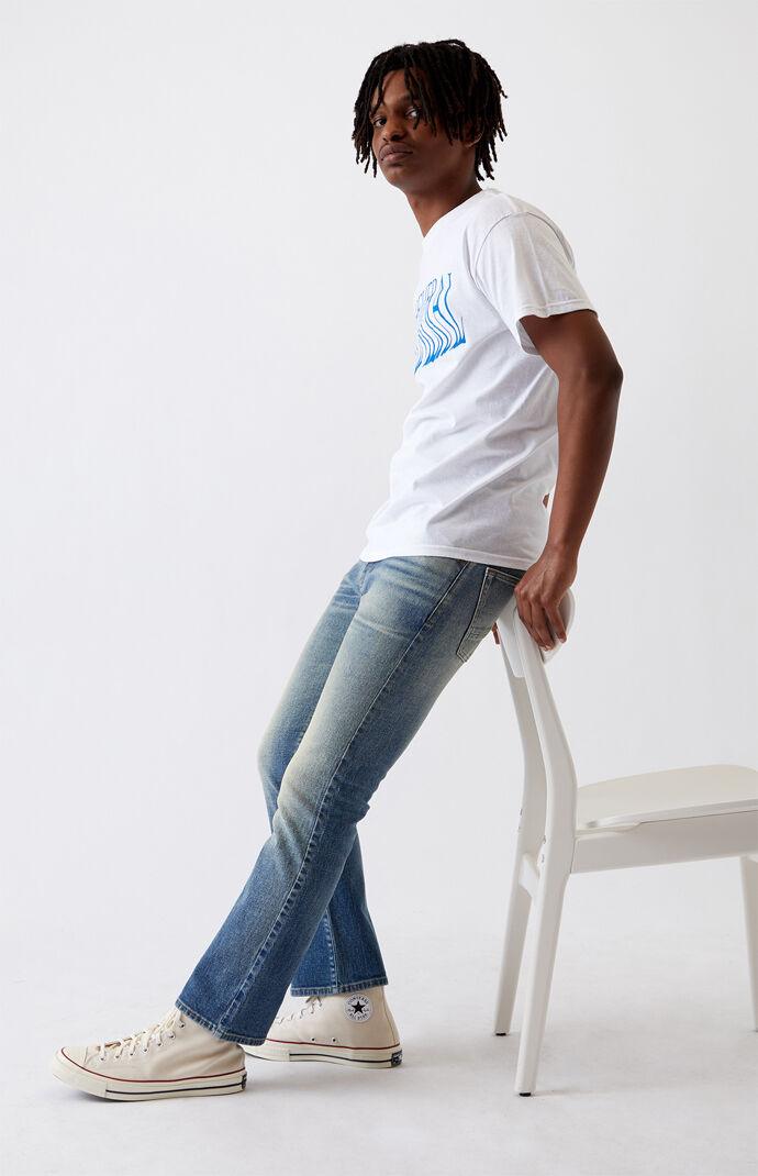 Light Bootcut Jeans