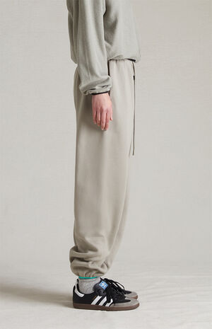 Women's Seal Sweatpants image number 4