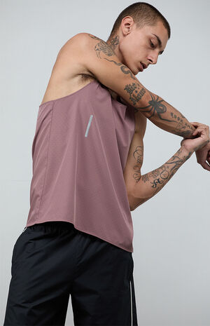 Rose&nbsp;Active Perforated&nbsp;Tank Top image number 3