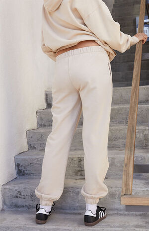 Beige Rosa Sweatpants image number 4