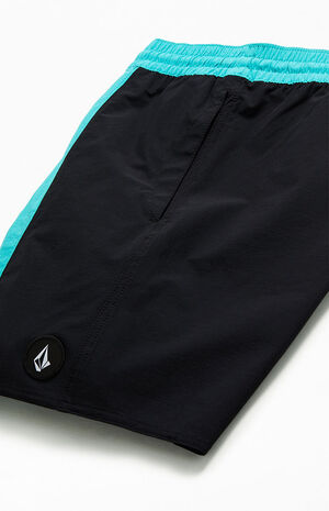 Lido Liberator 17" Swim Trunks image number 4