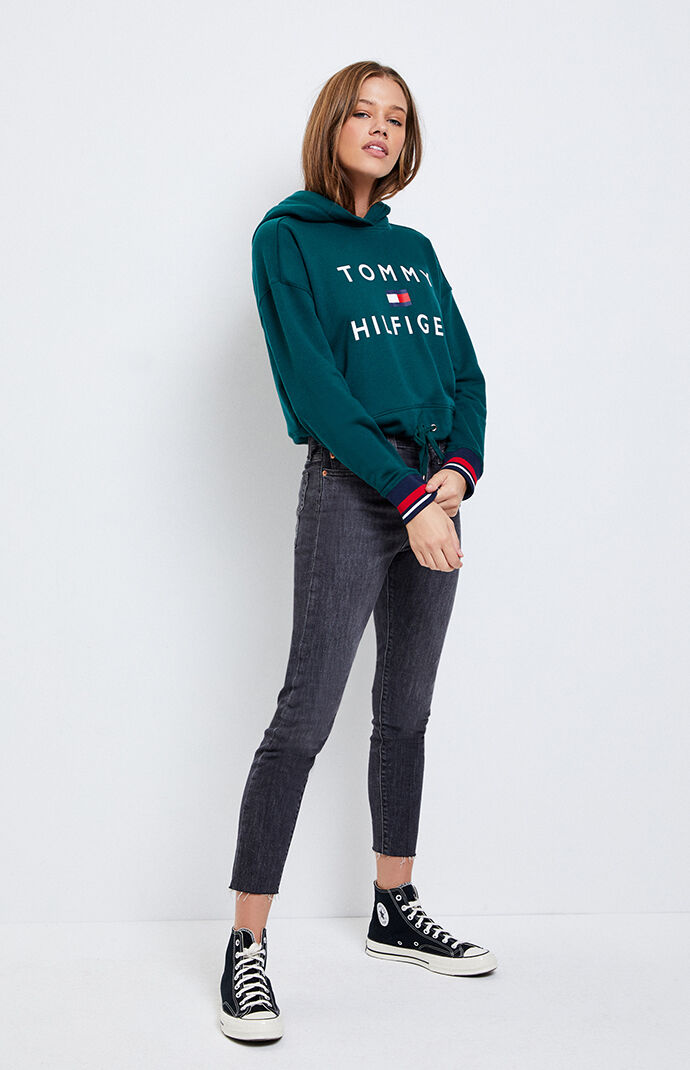 Tommy Hilfiger Logo Cropped Hoodie | PacSun