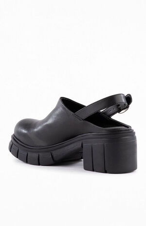 Women's Soft Grunge Platform Clogs image number 4