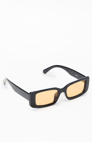 Black Beck Rectangular Sunglasses image number 1