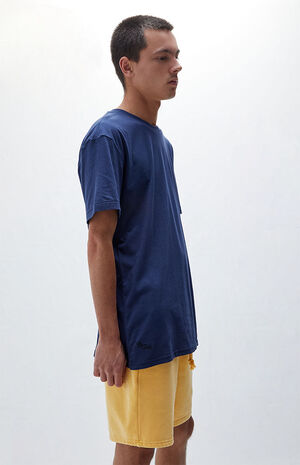 Navy Regular Fit Solid T-Shirt image number 3