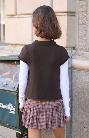 Brown Short Sleeve Button Cardigan image number 3