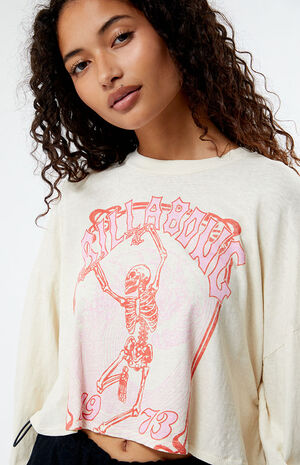 Beach Boyfriend Cropped T-Shirt image number 2