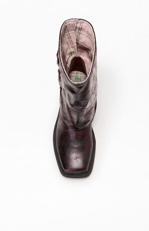 Women's Unmatched Faux Leather Crackle Boots image number 5