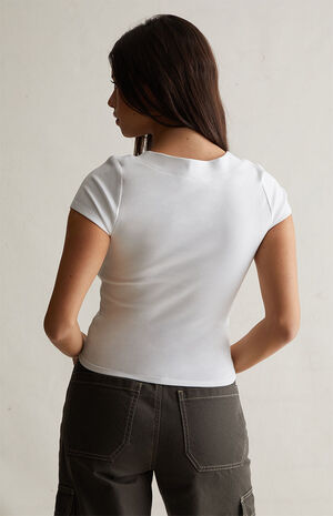 Evolve V-Neck T-Shirt image number 4