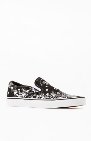 Classic Slip-On Bandana Shoes Classic Slip-On Bandana Shoes image number 1