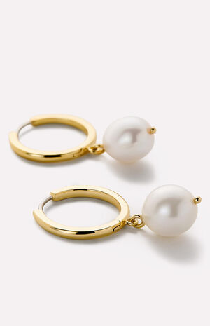 Medium Frida Pearl Hoop Earrings image number 5