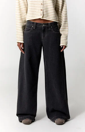 Sloane Low Rise Ultra Baggy Jeans Contrast Stitch Oversized Pocket Black image number 2