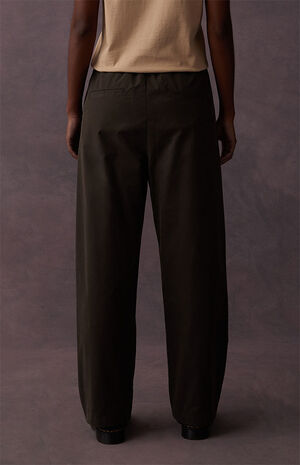 Women's Off Black Relaxed Trousers image number 5