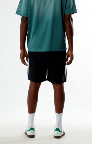 Black Striped Chelsea Shorts image number 4