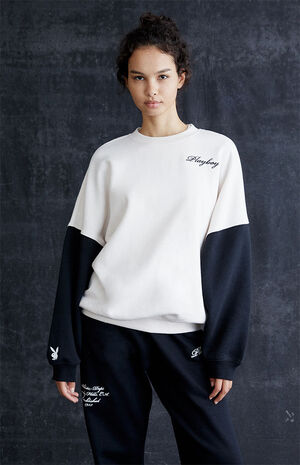 By PacSun Script Crew Neck Sweatshirt image number 2