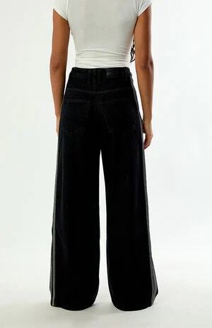 High Waisted Wide Leg Baggy Jeans image number 4