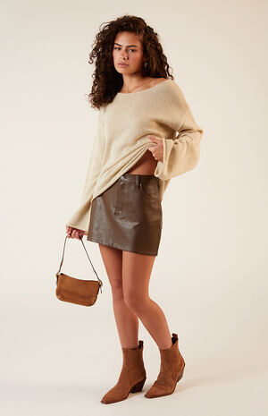 Slouchy Fit Sweater image number 4