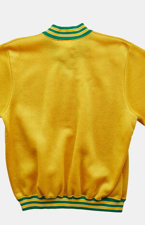 '80s Clearview Champion V-Neck Top image number 2