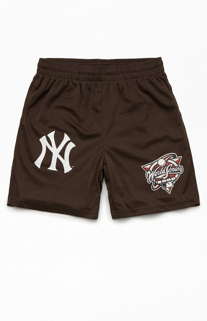 【U LAN】(UNISEX) Yankee's Mash Patch Short-Sleeved 0097514970066NEW_00_010.jpg?sw=600