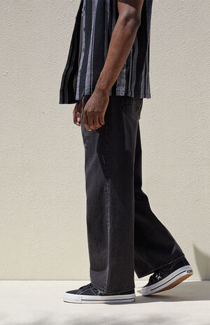 Eco Baggy Black Jeans image number 3