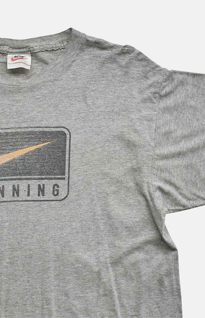 PS VINTAGE 2000s Nike Running T-Shirt