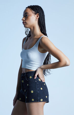 Eco Black Flower Embroidered Vintage High Waisted Denim Shorts image number 3