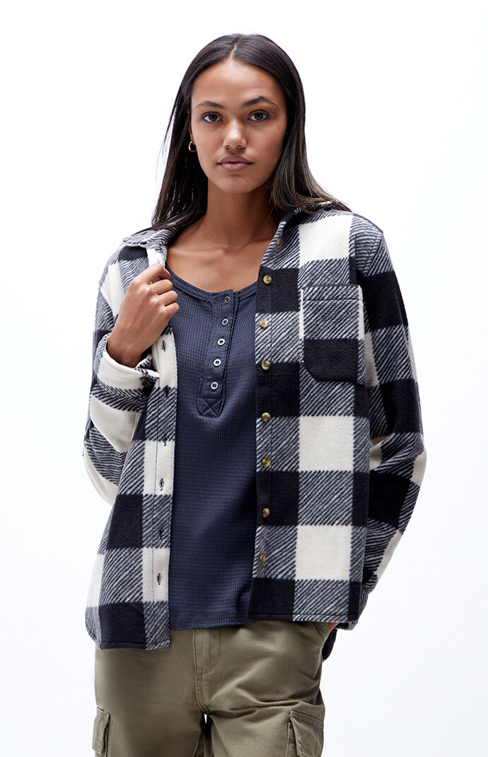 flannel shirt\