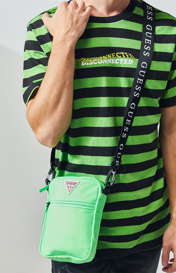 guess chest bag