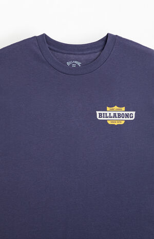 Walled Premium T-Shirt image number 3