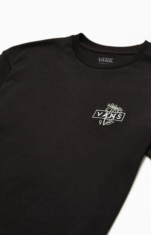 Easy Botanical T-Shirt image number 3