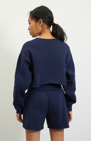 Raw Hem Cropped Crew Neck Sweatshirt image number 3