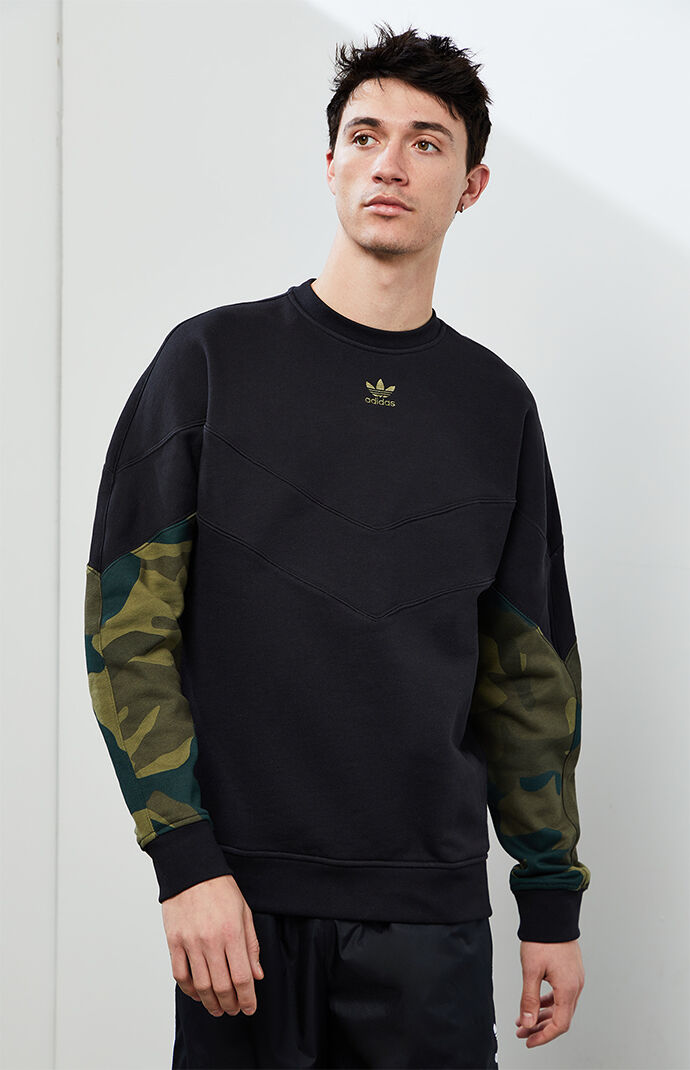 adidas round neck sweater