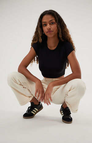 Hannah Classic Cropped T-Shirt image number 3