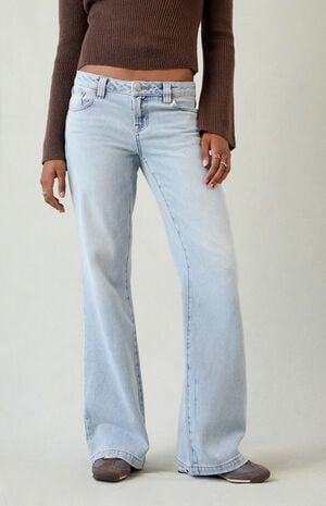 Charlie Low Rise Baggy Bootcut Jeans Light Blue Wash
