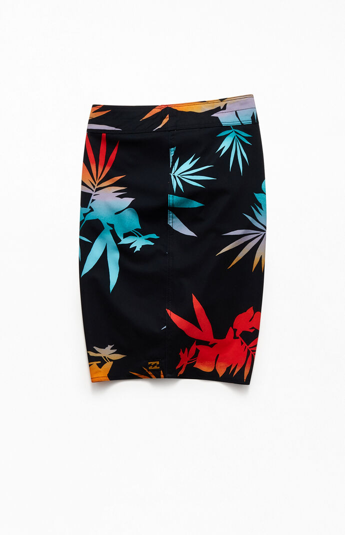 Sundays Pro 17" Boardshorts