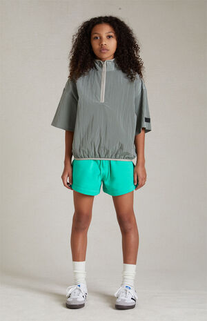 Essentials Seal Crinkle Nylon Half Zip Mock Neck Shirt image number 6