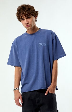 Echoes In Paradise Cropped T-Shirt image number 2