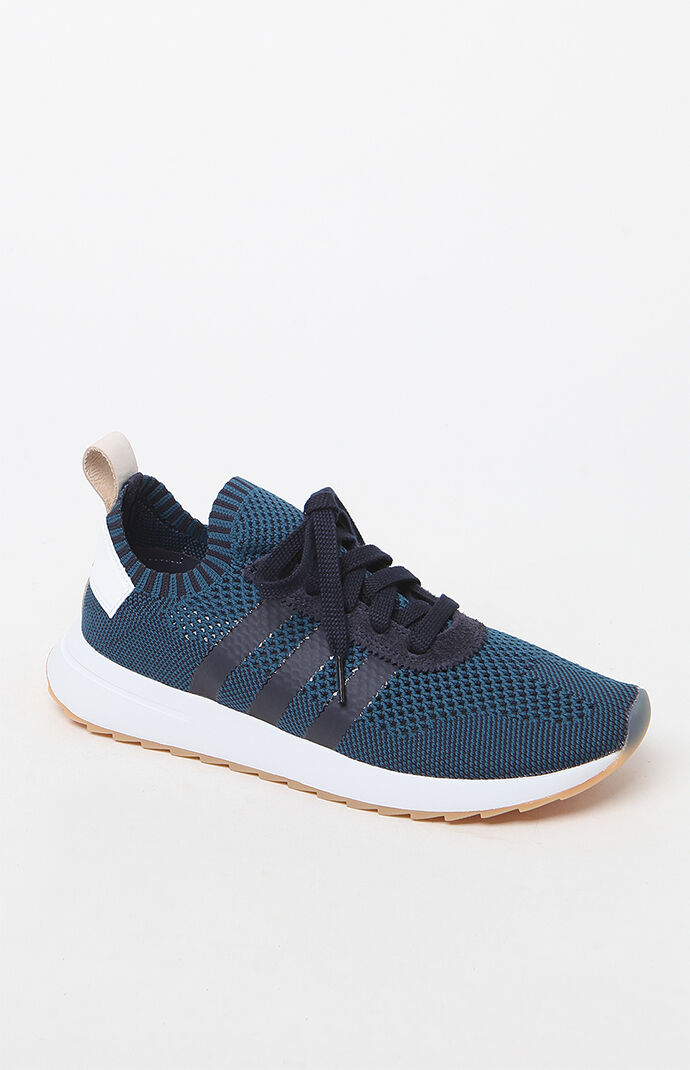 Adidas women's flashback primeknit sneakers top