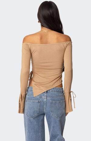 Jeni Asymmetric Off Shoulder Top image number 4