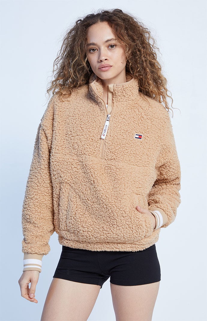 Tommy hilfiger sherpa half zip 2025 sweatshirt