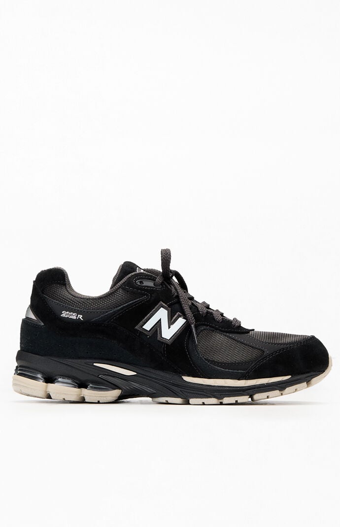 New Balance Black 2002R Shoes