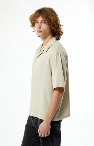 Tan Solid Color Oversized Camp Shirt image number 2