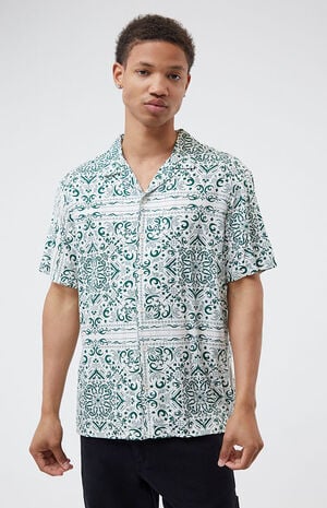 Green Bandana Resort Shirt image number 1