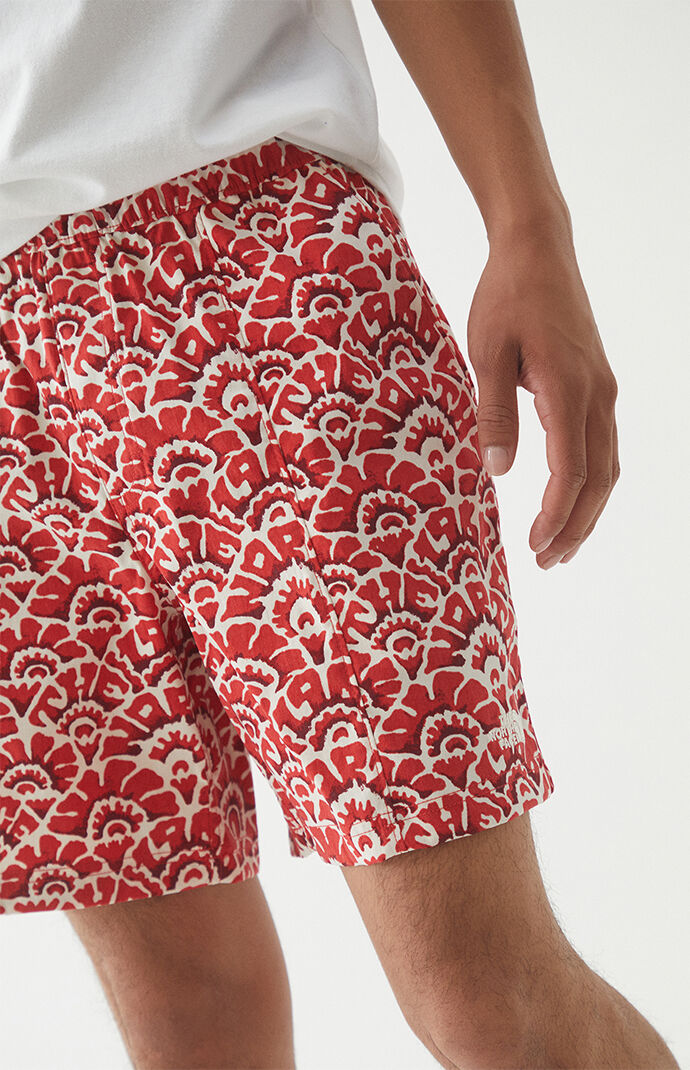 Classic V Pull On Shorts