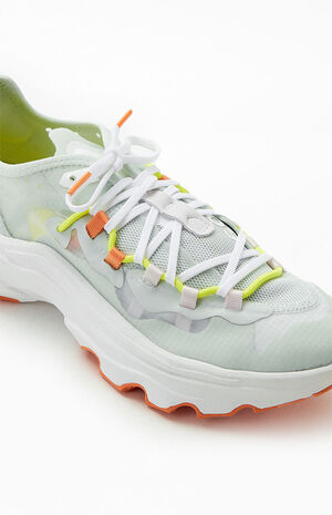 Women's Kinetic Breakthru Tech Lace Sneakers image number 6