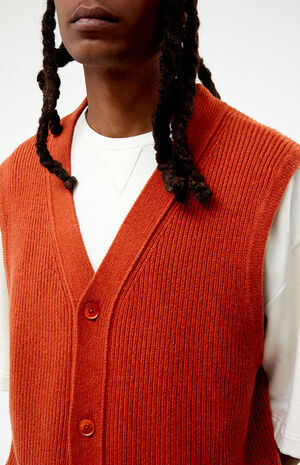 Rincon Button Down Vest image number 2