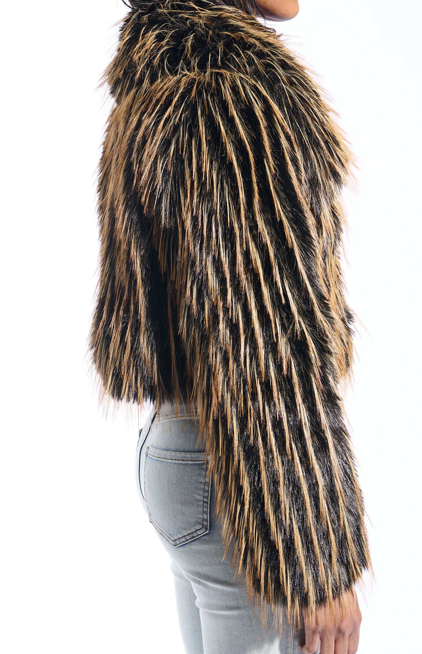 AZALEA WANG Saoirse Brown & Black Cropped Faux Fur Jacket