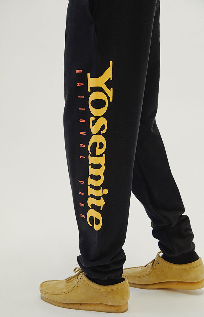 pacsun black sweatpants